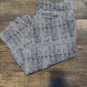 Lila Rose Monochrome Black and White Patterned Ankle Pants